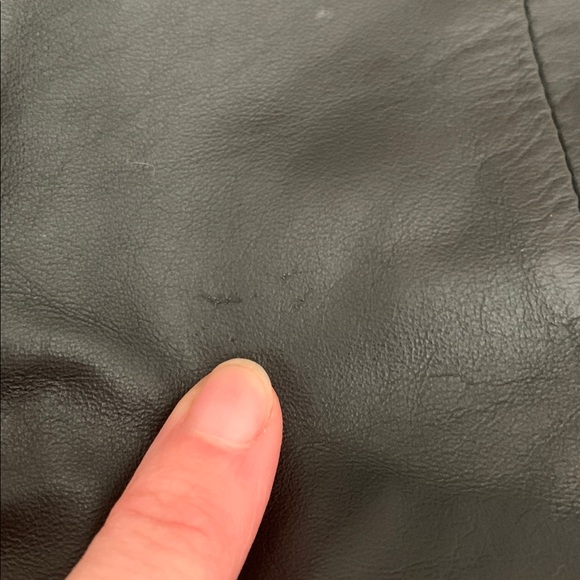 Vintage high waisted leather midi skirt - Picture 12 of 12